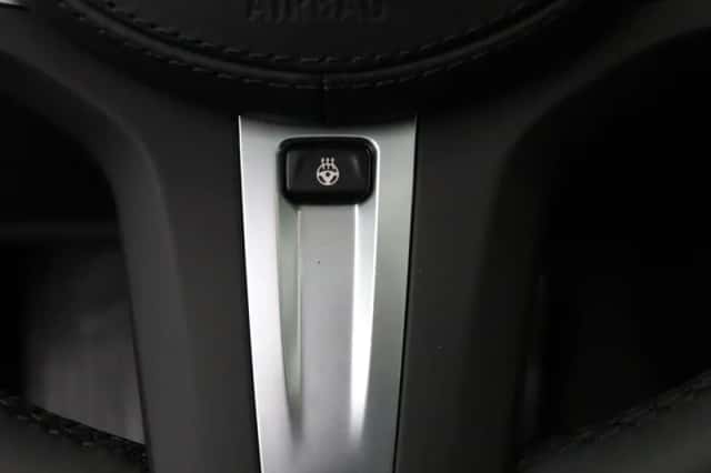 BMW X4 (2026) thumbnail 16