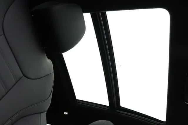 BMW X4 (2026) thumbnail 25
