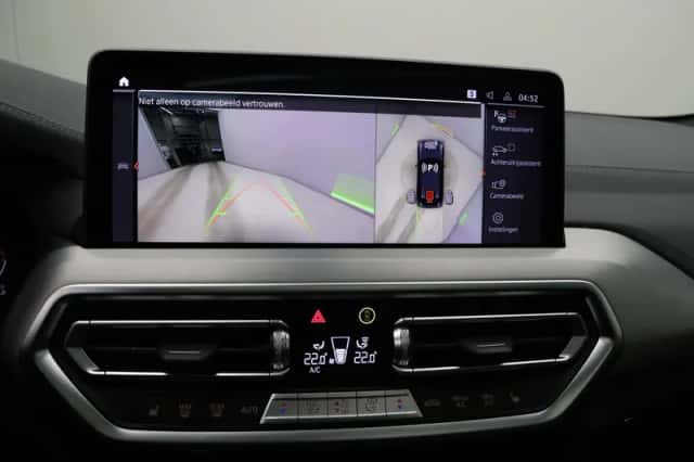BMW X4 (2026) thumbnail 26