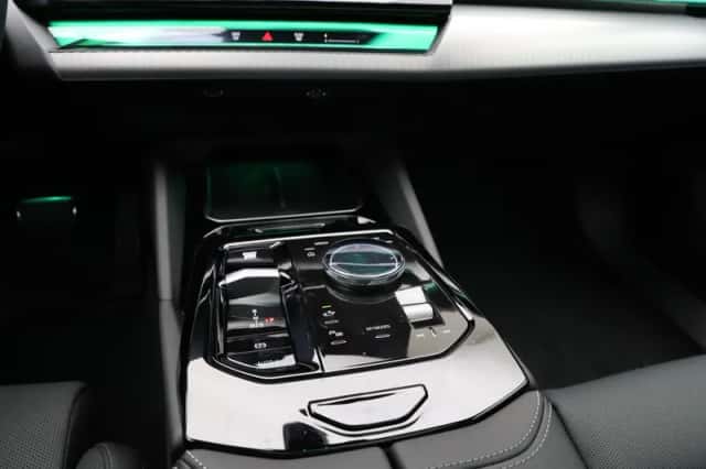 BMW 5-Serie (2025) thumbnail 14