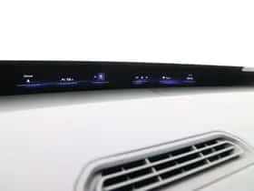 BMW iX3 (2026) thumbnail 17