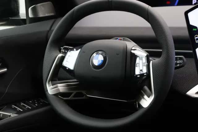 BMW iX3 (2026) thumbnail 24