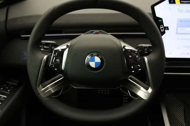 BMW iX3 (2026) thumbnail 31