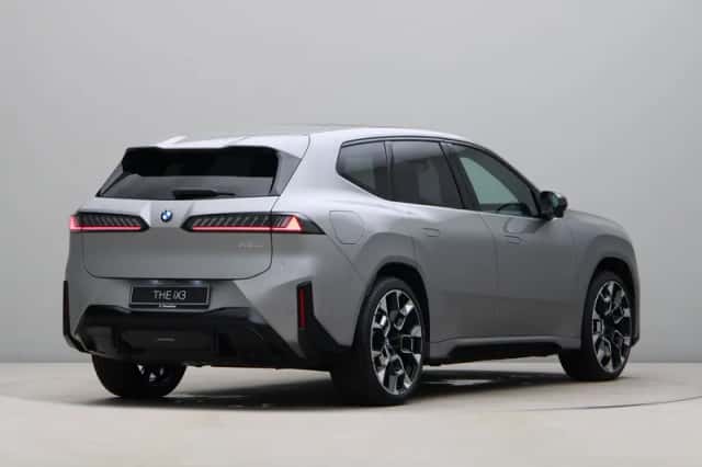 BMW iX3 (2026) thumbnail 5