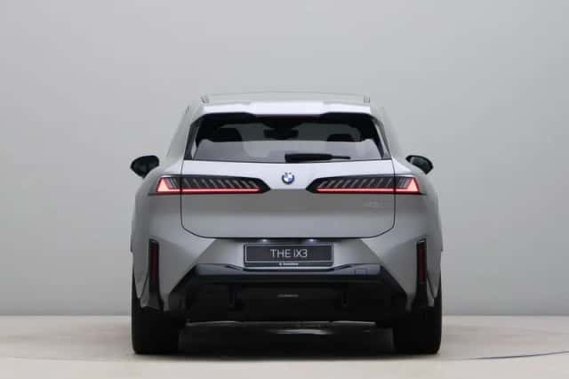 BMW iX3 (2026) thumbnail 6