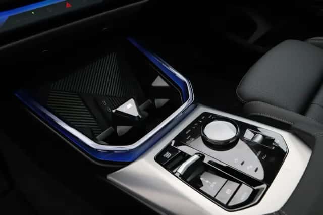 BMW X3 (2026) thumbnail 15