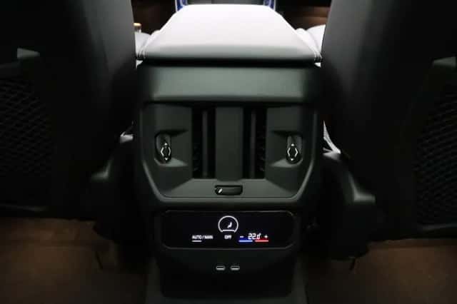 BMW X3 (2026) thumbnail 23