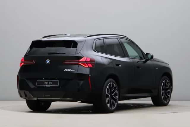 BMW X3 (2026) thumbnail 5
