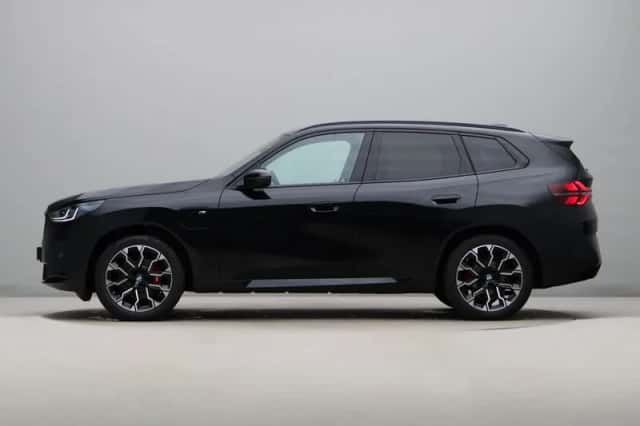 BMW X3 (2026) thumbnail 8