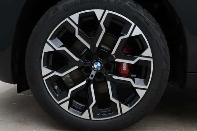 BMW X3 (2026) thumbnail 9