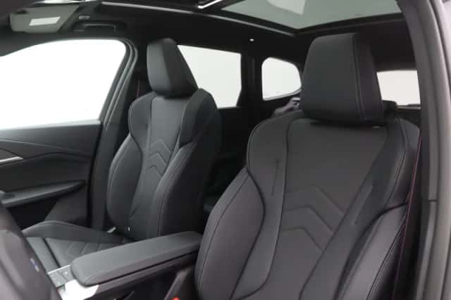 BMW X1 (2026) thumbnail 5
