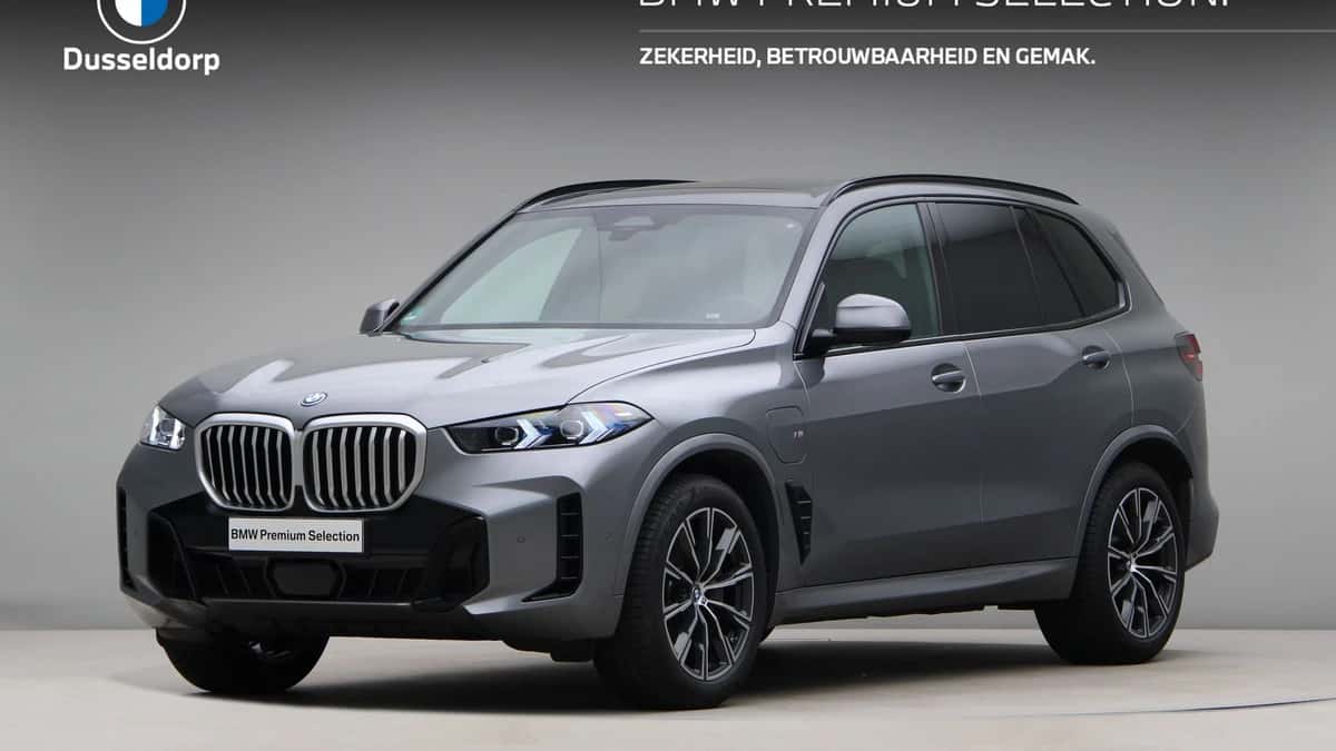 BMW X5 (2025) — foto 1