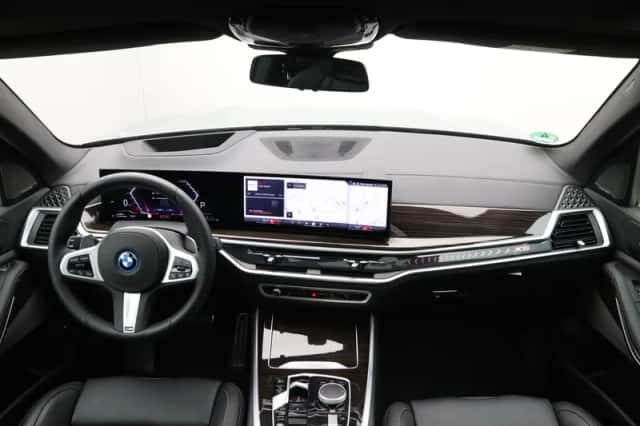 BMW X5 (2025) thumbnail 13