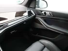 BMW X5 (2025) thumbnail 15