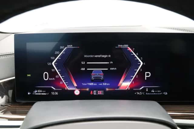 BMW X5 (2025) thumbnail 3