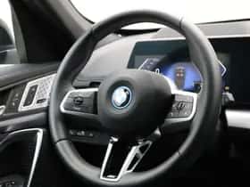 BMW X1 (2025) thumbnail 2