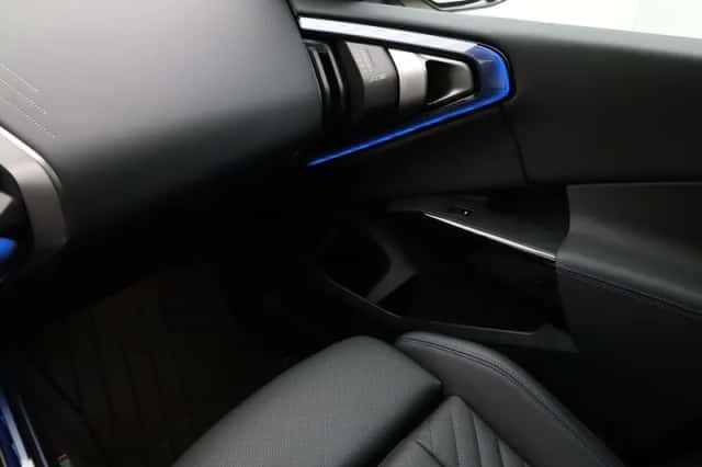 BMW X3 (2026) thumbnail 16