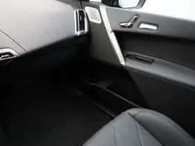 BMW iX (2026) thumbnail 14