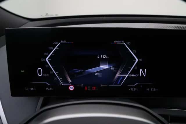 BMW iX (2026) thumbnail 3