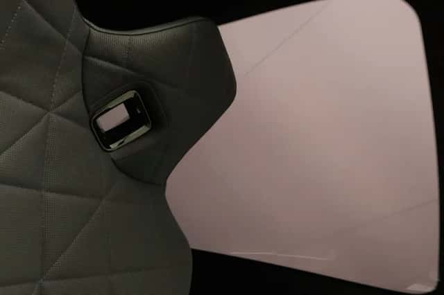 BMW iX (2026) thumbnail 23