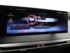 BMW iX (2026) thumbnail 26