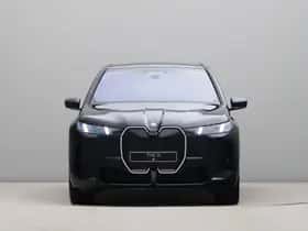 BMW iX (2026) thumbnail 5