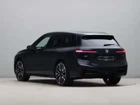 BMW iX (2026) thumbnail 10