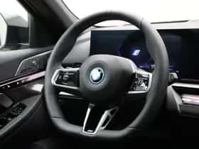 BMW 5-Serie (2025) thumbnail 2