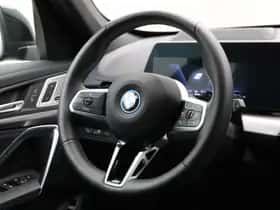 BMW X1 (2025) thumbnail 2