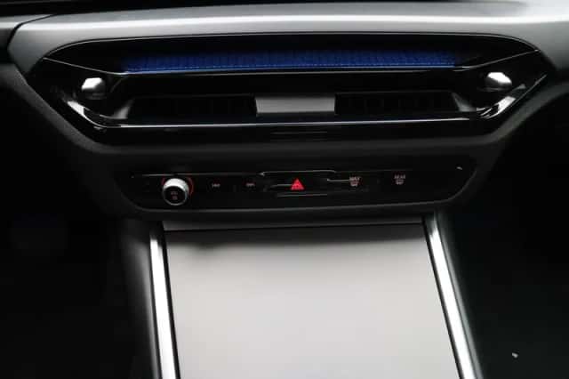 BMW 3-Serie (2025) thumbnail 13