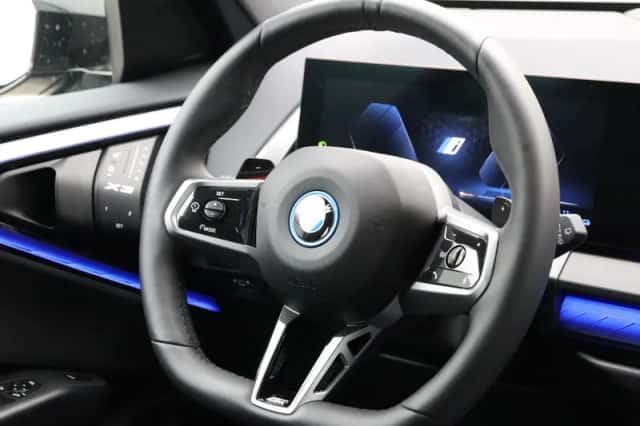 BMW X3 (2025) thumbnail 2