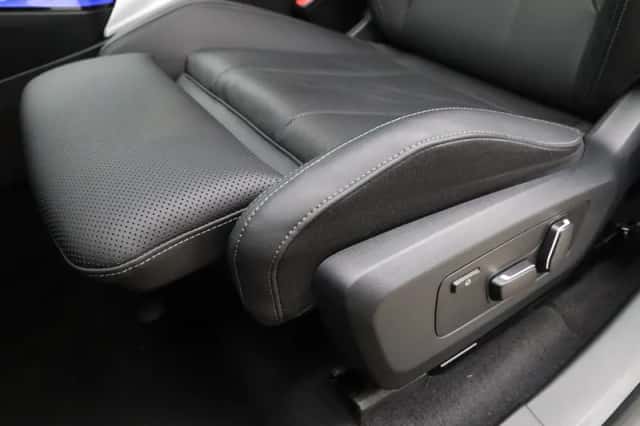 BMW X3 (2025) thumbnail 16