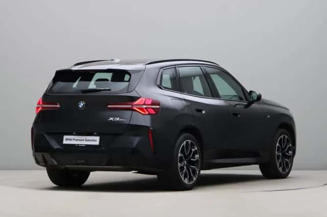 BMW X3 (2025) thumbnail 9