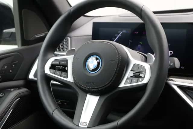 BMW X5 (2025) thumbnail 2
