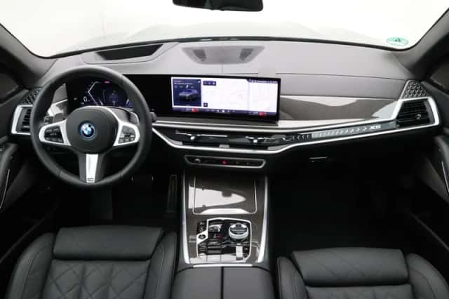 BMW X5 (2025) thumbnail 13