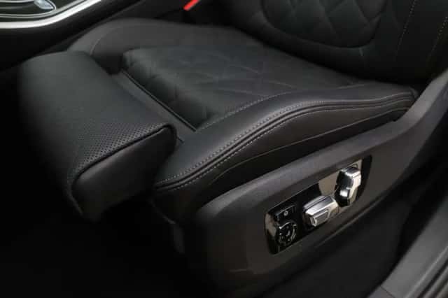 BMW X5 (2025) thumbnail 16