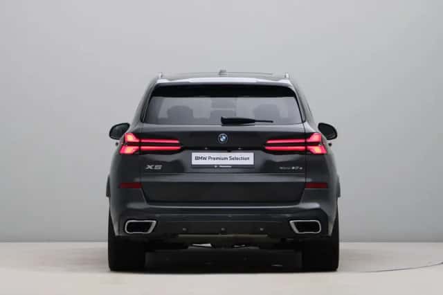 BMW X5 (2025) thumbnail 10