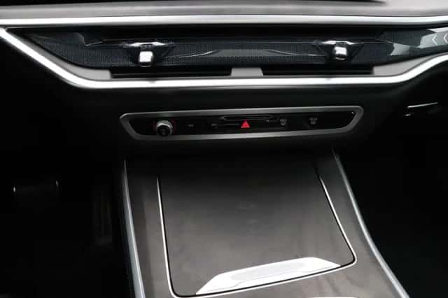 BMW X5 (2025) thumbnail 13