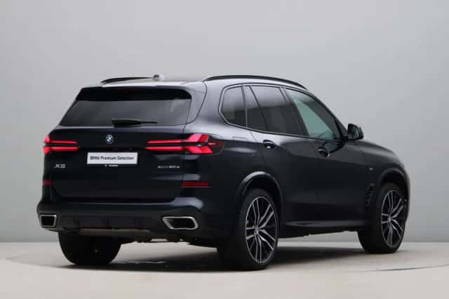 BMW X5 (2025) thumbnail 8