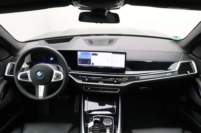 BMW X5 (2025) thumbnail 12