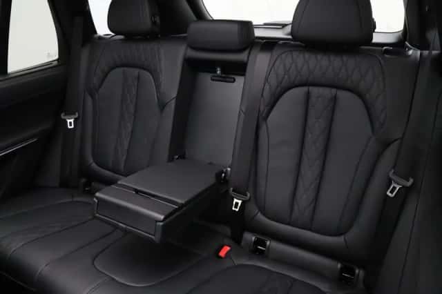 BMW X5 (2025) thumbnail 16