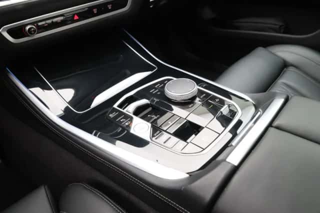 BMW X5 (2025) thumbnail 17
