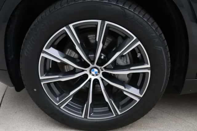 BMW X5 (2025) thumbnail 19