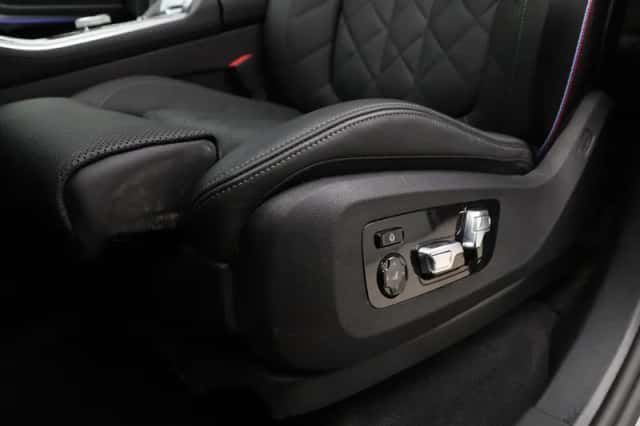 BMW X5 (2025) thumbnail 16