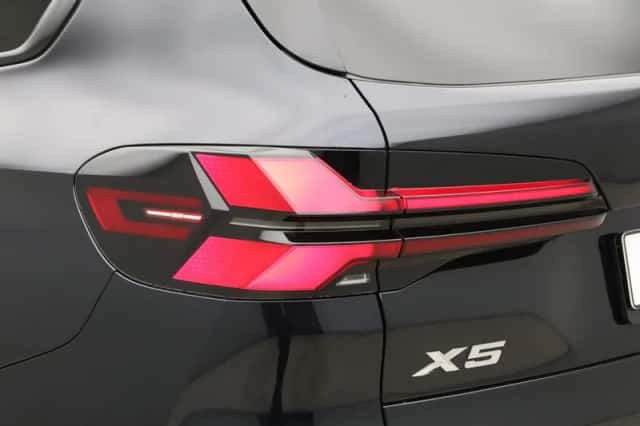 BMW X5 (2025) thumbnail 21