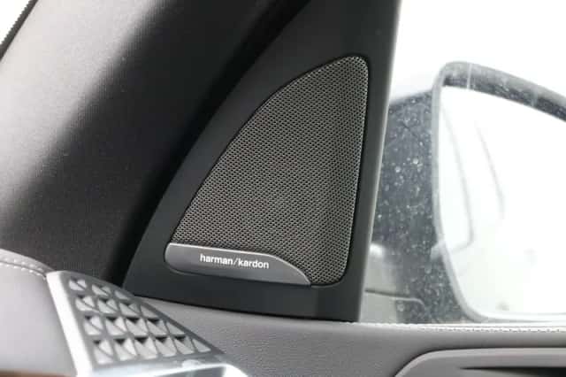 BMW X5 (2025) thumbnail 23