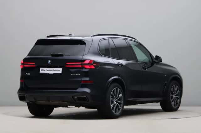 BMW X5 (2025) thumbnail 9