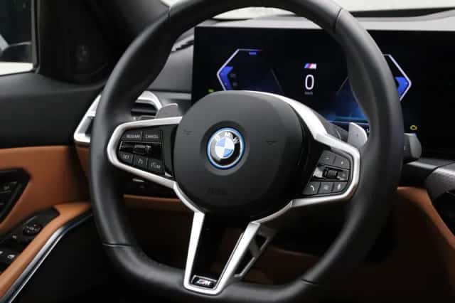 BMW 3-Serie (2025) thumbnail 2