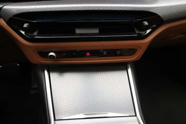 BMW 3-Serie (2025) thumbnail 14