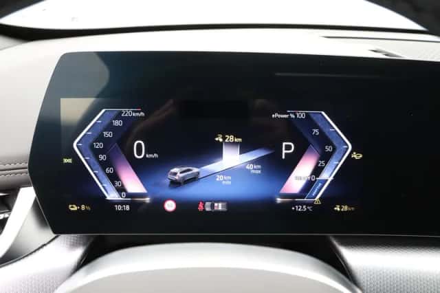 BMW iX1 (2026) thumbnail 3